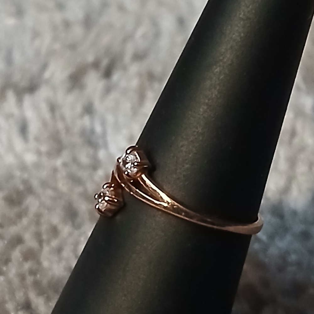 Rose Gold 925 Sterling Silver Double Dove Ring with Clear Stones - Picture 4 of 10